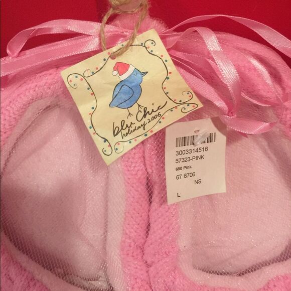 Pink slipper. - Picture 4 of 5